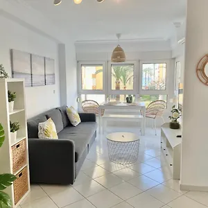 Apartamento Urbanización Centro Internacional, Algarrobo Costa